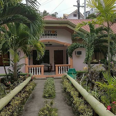Ilicitos Resort Boracay Balabag  Exterior photo